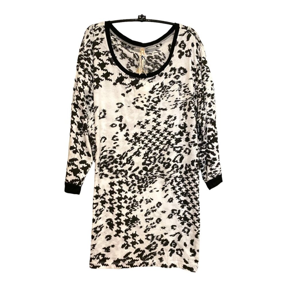 NEW Seven7 Luxe Black & White Printed Round Neck 3/4 Sleeve Tunic Women's Sz 3X